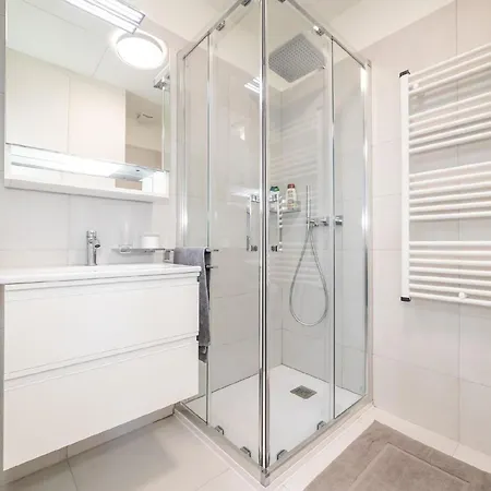 Lucedimare - Designwohnung & Meerblick In Διαμέρισμα Αλάσιο